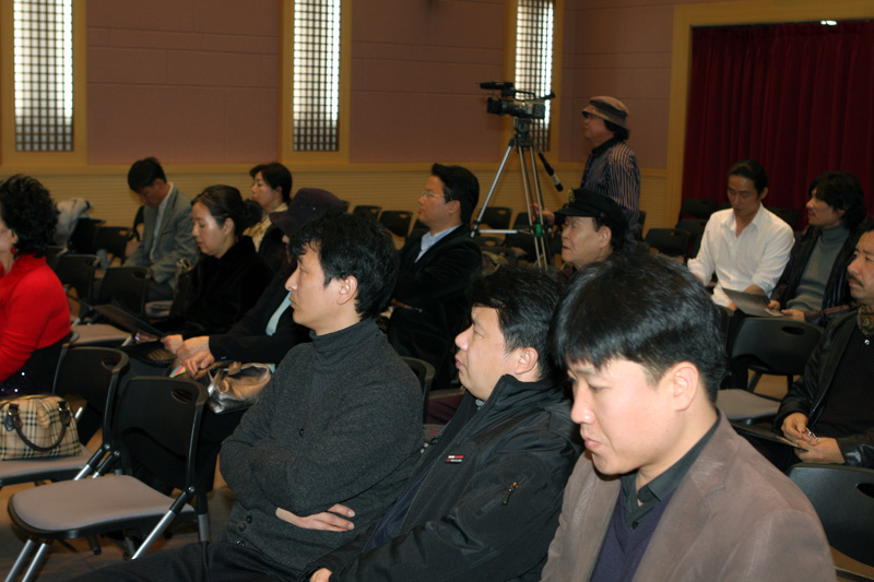 IMG_8975s.jpg